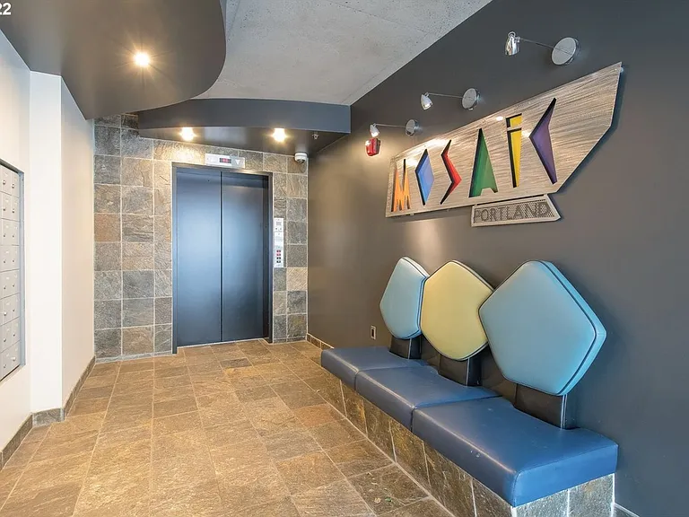 1410 SW 11th Ave #201 — Photo 18