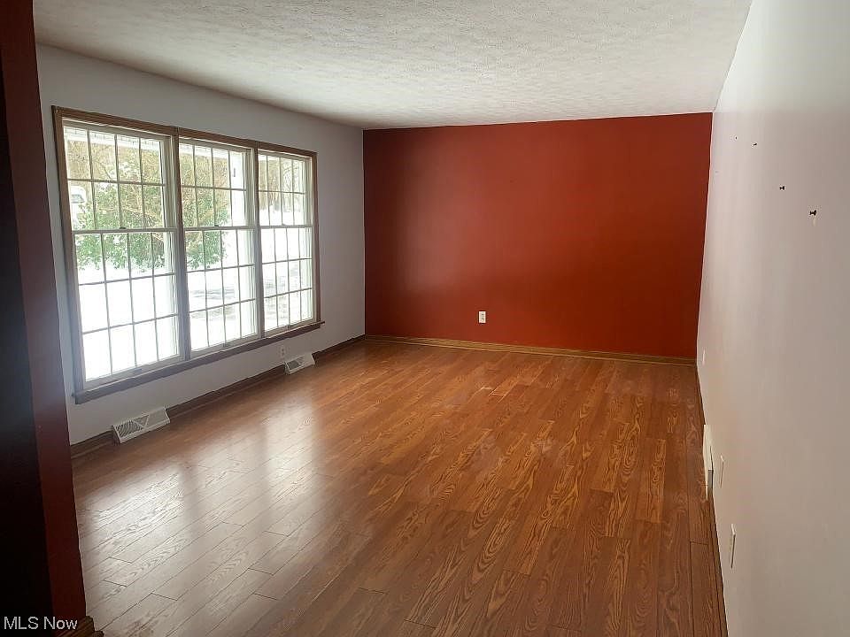 3997 Winchell Rd, Mantua, OH 44255 Zillow