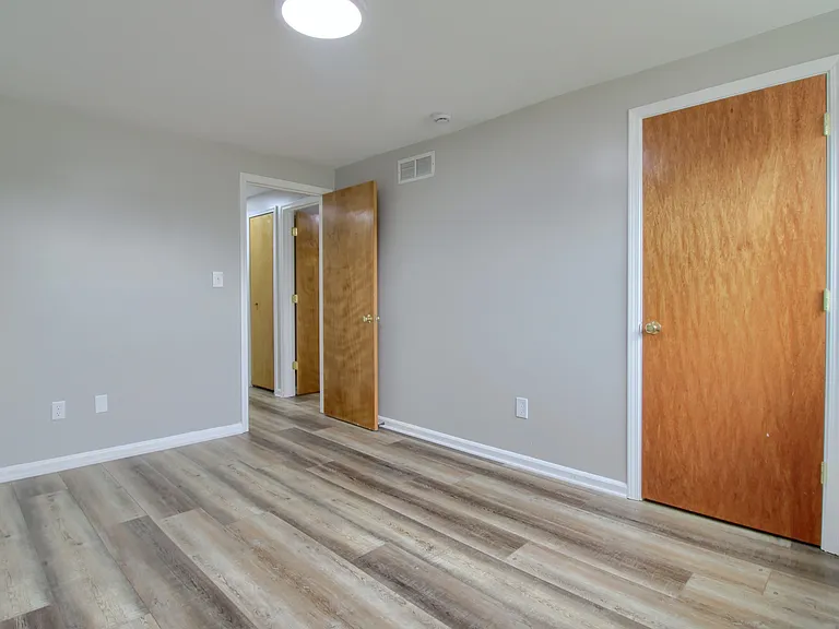 28306 Greenbriar Way — Photo 8