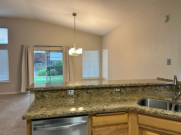 3rd image of 2334 E Omaha Ave