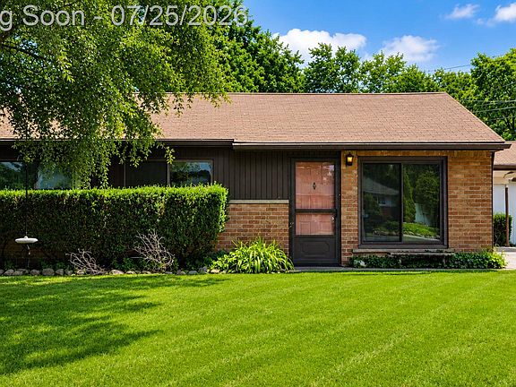 2nd image of 5783 Cambrook Ln
