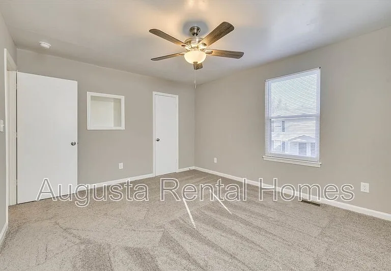 306 W Buena Vista Ave — Photo 20