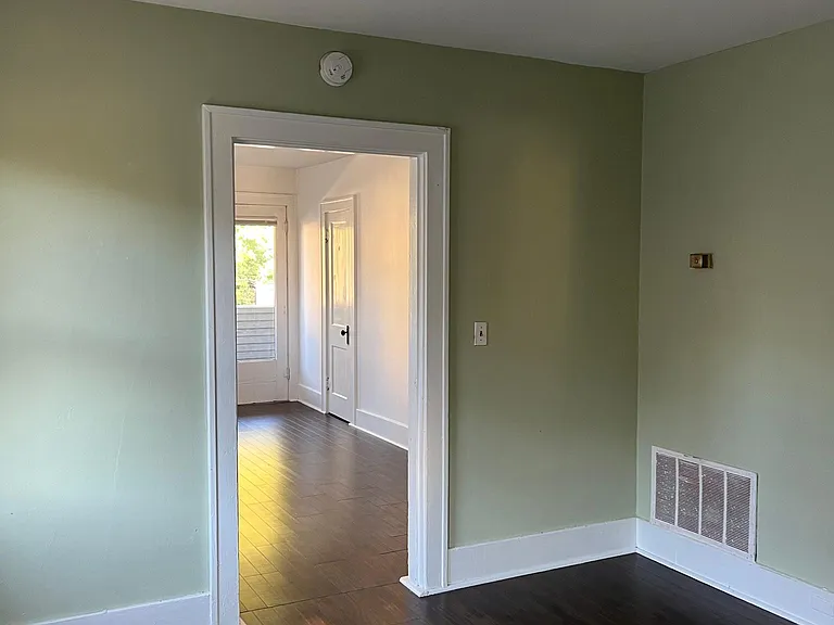 202 Linden Ln #3 — Photo 12