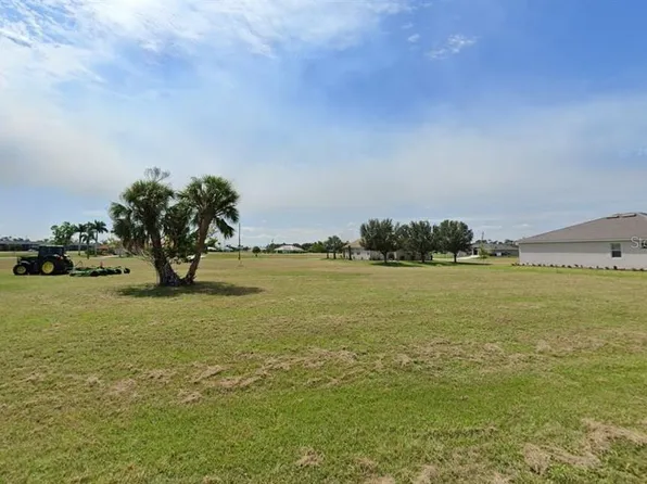 24465 San Rafael Rd #4, Punta Gorda, FL 33955