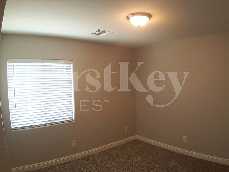5728 Hornbrook St — Photo 22