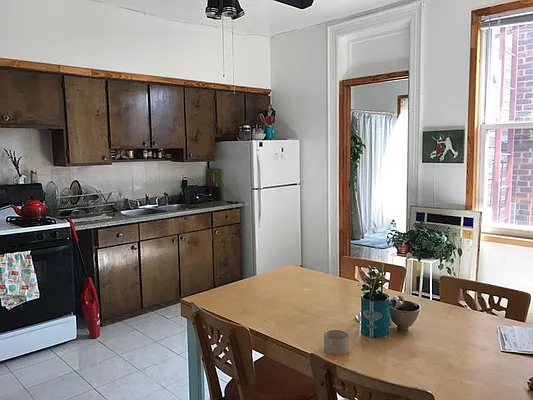 Rented by Ulas Real Estates Inc | media 57