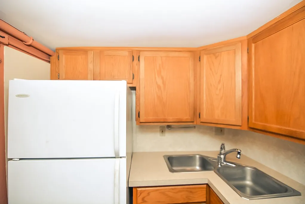 2732 N Central Park Ave — Photo 3