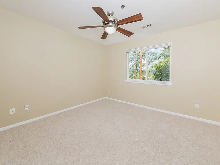 901 E Marine View Dr #306 — Photo 10