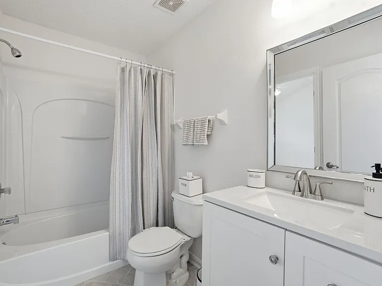 6119 Bartram Village Dr — Photo 28