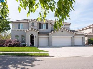 2935 W Ceres Ave, Visalia, CA