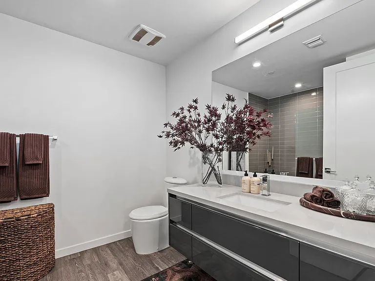 TALA Residences at Sweetzer — Photo 15