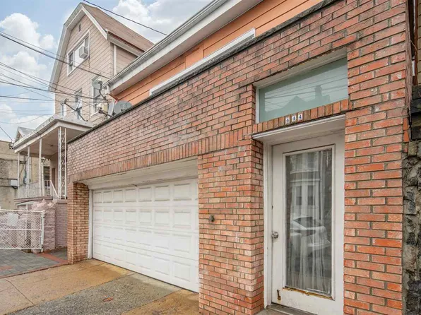 444 66th St, West New York, NJ 07093