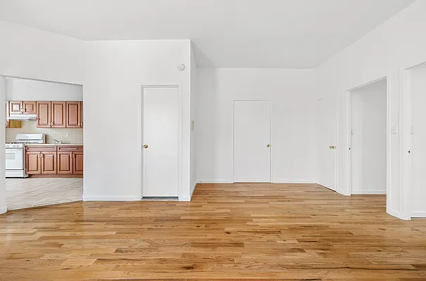 Rented by Oxford Property Group | media 3