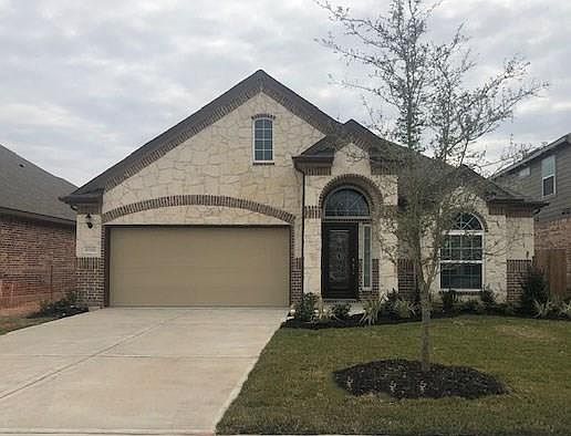 1st image of 21322 Shadbush Ave