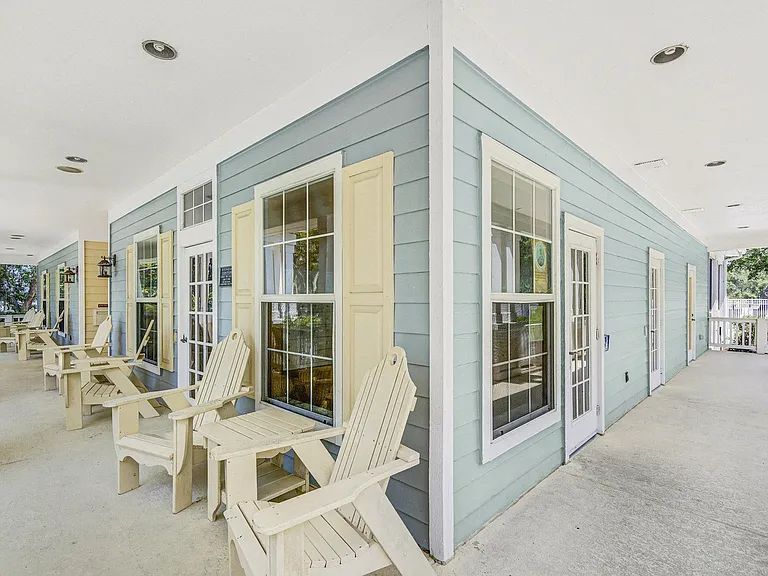 Savannah Cove Apartments — Photo 13