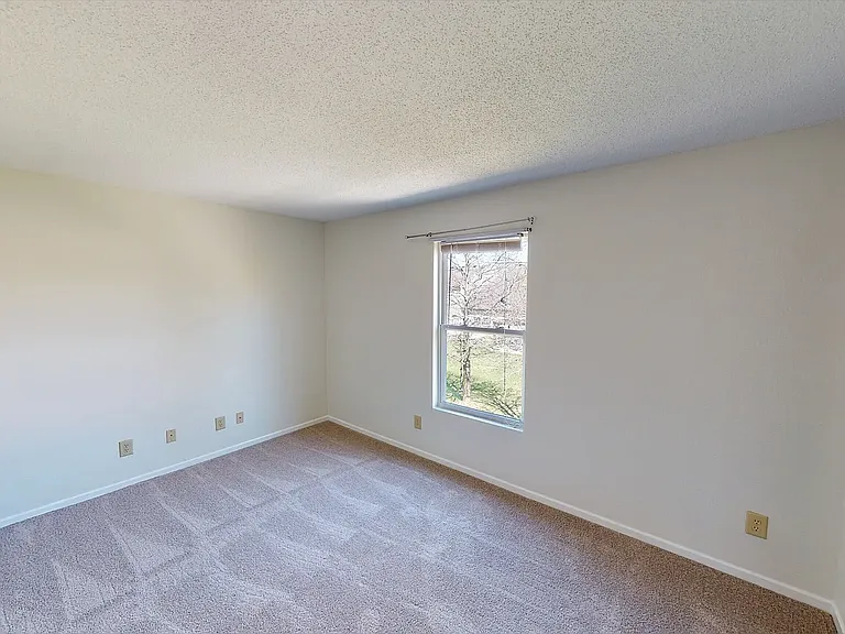 15312 Beam St — Photo 30