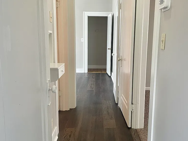 720 S Hickory St — Photo 17