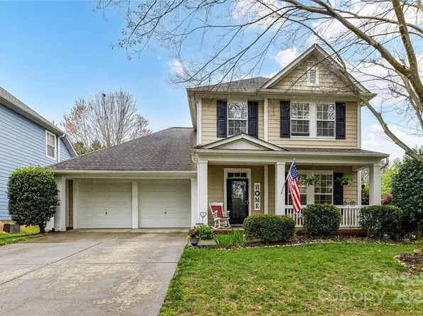 9404 Rosalyn Glen Rd, Cornelius, NC 28031
