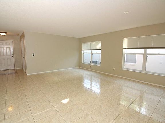 4th image of 1324 Epson Oaks Way