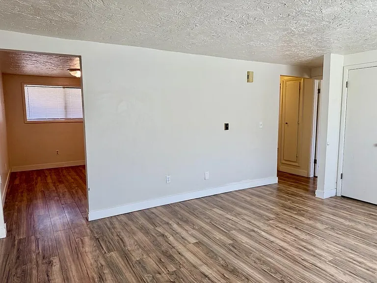 1351 Paul St #4 — Photo 3