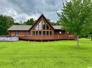 572 N Knox Highway 26 Rd, Galesburg, IL 61401