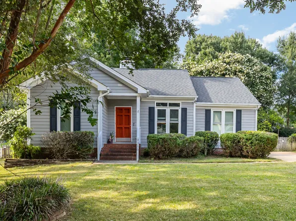 9316 Dawnshire Rd, Raleigh, NC 27615