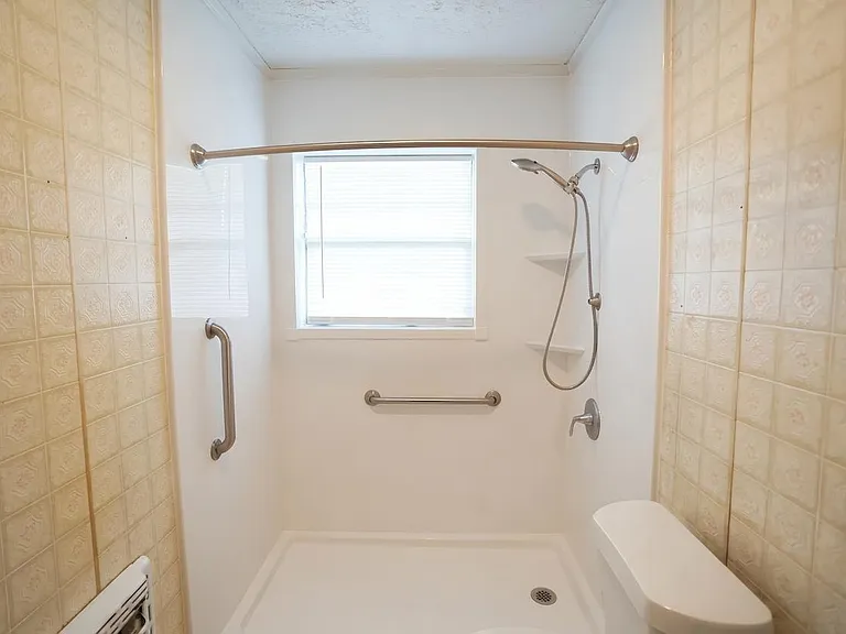 12432 Yancy Dr — Photo 10