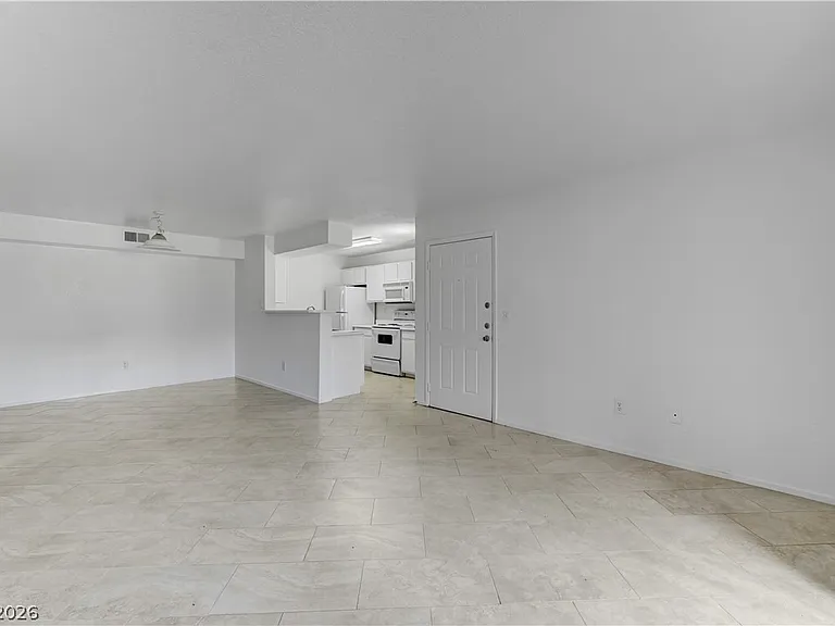 8101 W Flamingo Rd #1017 — Photo 6