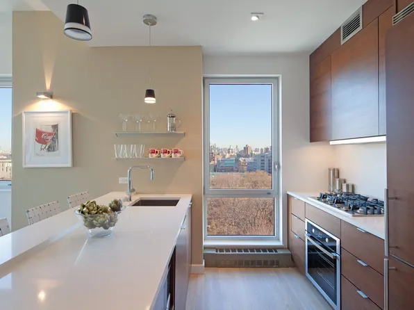 163 Washington Avenue image 43 of 45