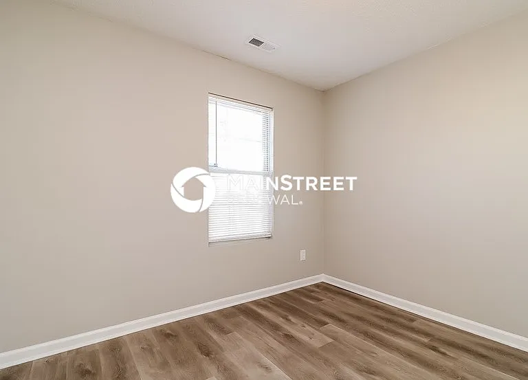 2933 Trassacks Dr — Photo 12