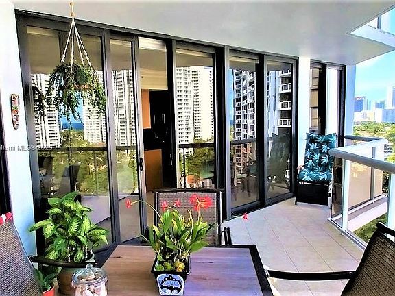 4th image of 3610 Yacht Club Dr APT 1403