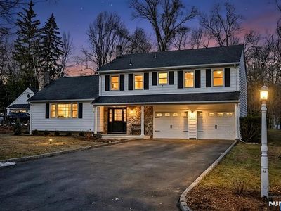 582 Eder Ave, Wyckoff, NJ, 07481