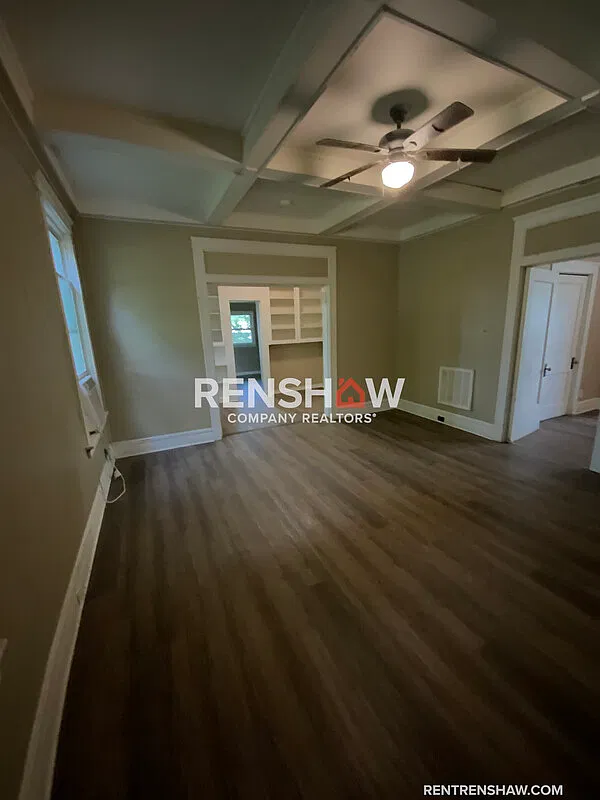 2 bed, 1.0 bath, $900 — Photo 3