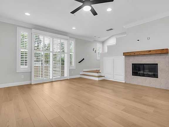 5th image of 11 Gazania Way