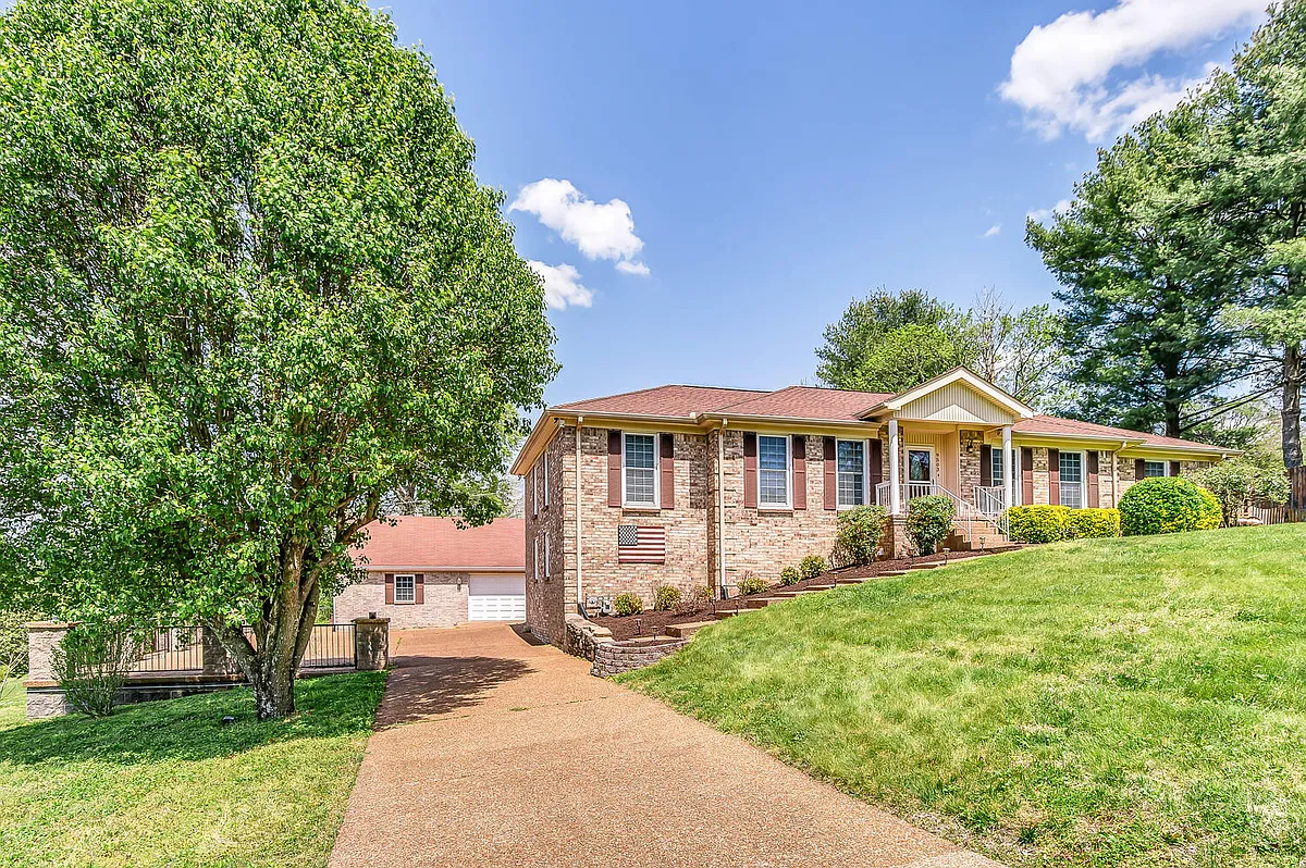 Building Photo - 9503 Inavale Ln