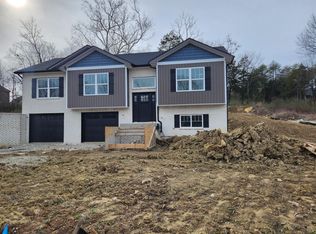 237 Bluffs Edge Dr, Mount Washington, KY 40047