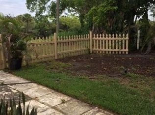 11279 Acme Rd, Wellington, FL 33414