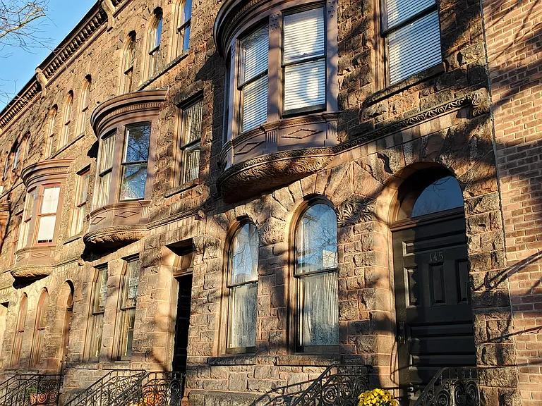 143 Eagle St #4 — Photo 9