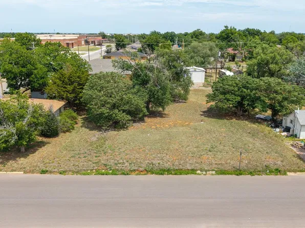 416 N Illinois St Lot 19-22, Weatherford, OK 73096