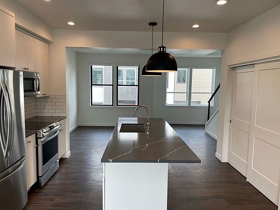 5th image of 5915 Sunset Ave Unit 304