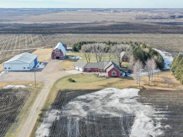 18522 15th St SW, Blomkest, MN 56216