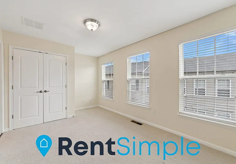 15375 Rosemont Manor Dr — Photo 20