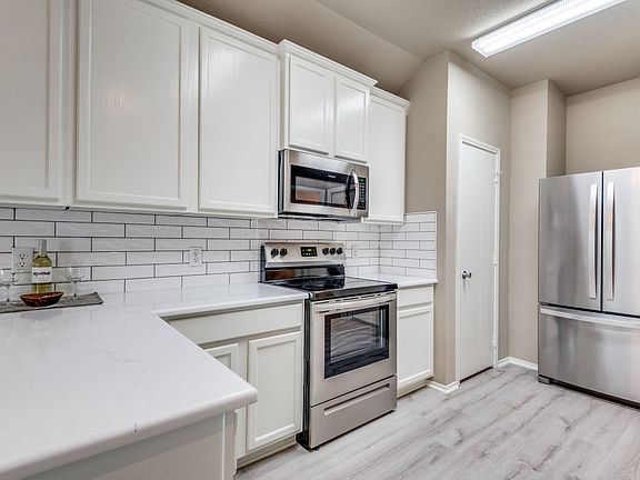 Updated kitchen with Quartz countertops
