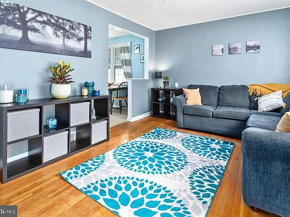 5th image of 546 Munroe Cir