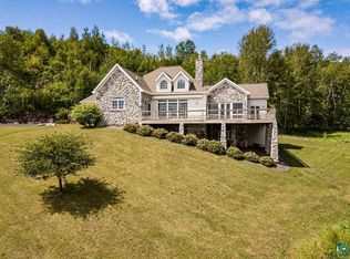 4901 Woodlawn St, Duluth, MN 55804