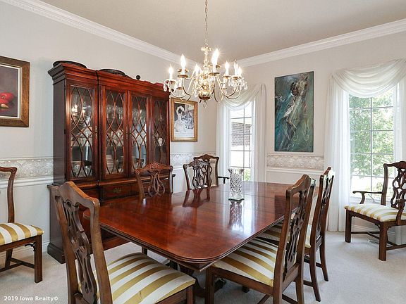 5th image of 4335 Oakwood Ln