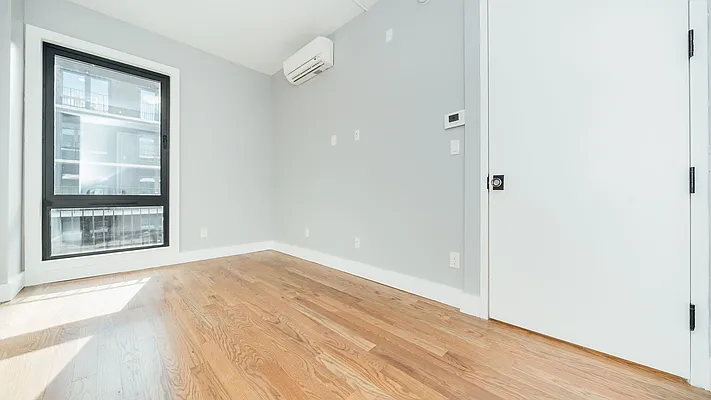 Rented by Nooklyn NYC LLC | media 130