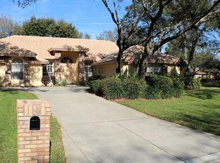 2914 Aston Ave, Plant City, FL 33566