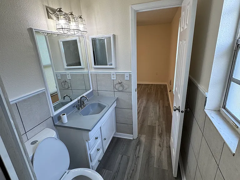 3111 Lenwood Dr — Photo 3