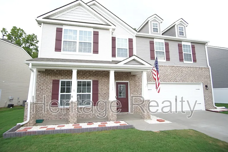 1537 Sergeant Ln — Photo 1
